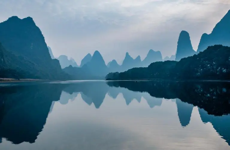 网络化无人化智慧工厂